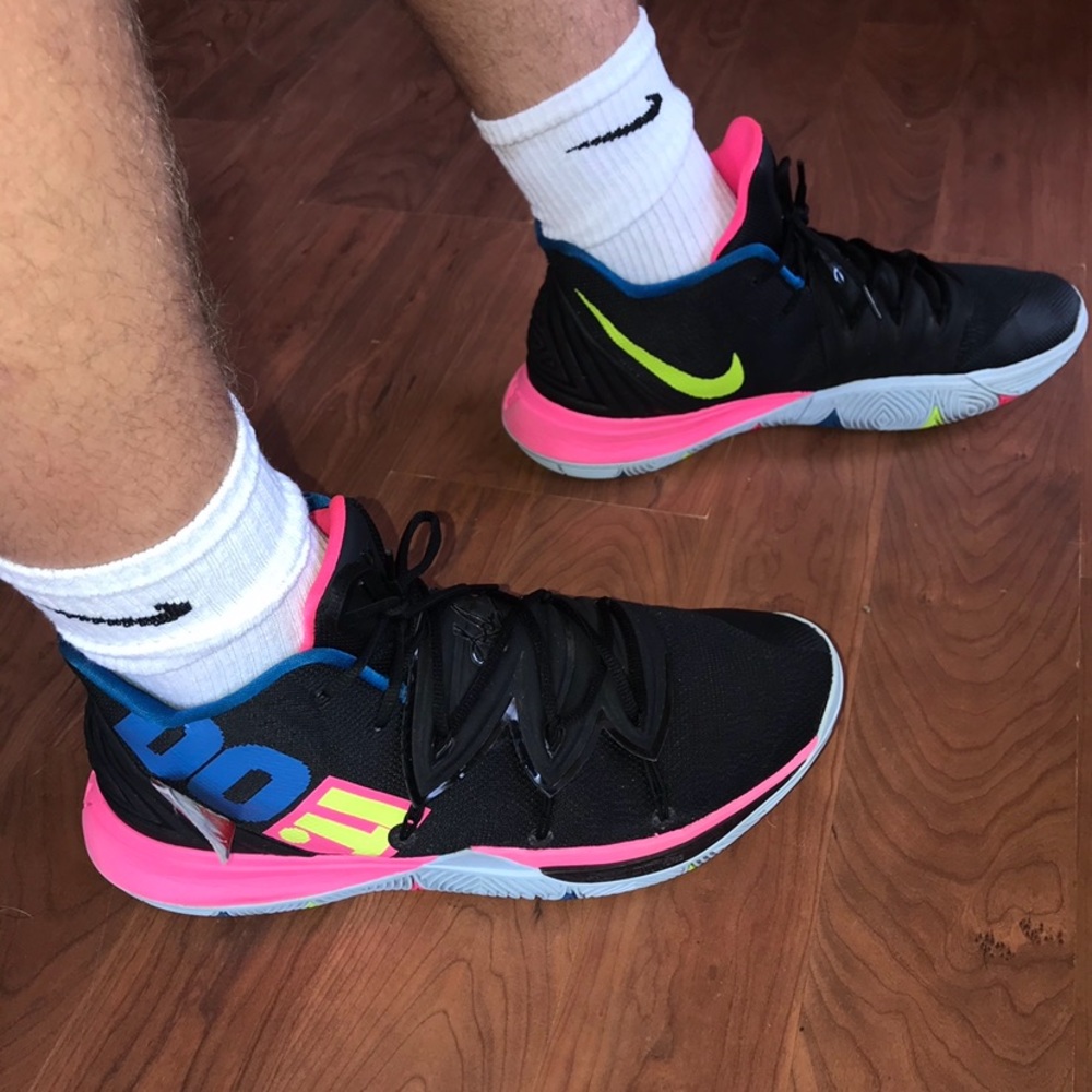 Men’s Nike Kyrie 5s